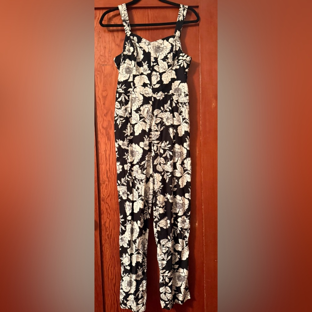 Old Navy Floral Black and White Jumpsuit
